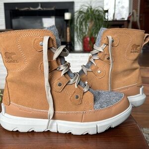 Sorel Women’s Explorer Boots